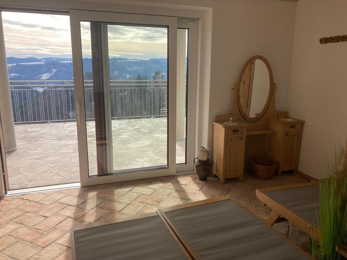 Ferienwohnung Traumaussicht Лойчах Экстерьер фото