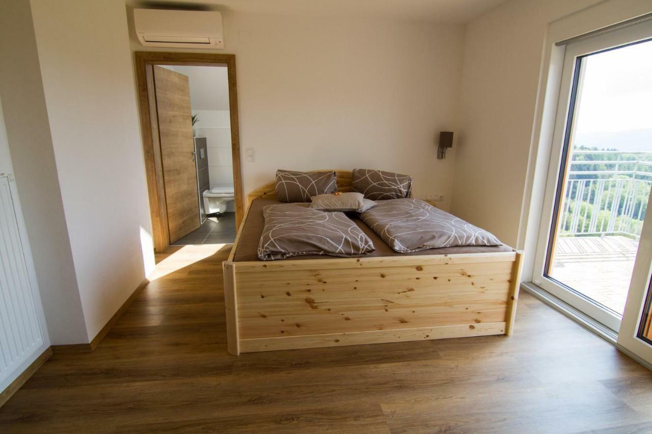 Ferienwohnung Traumaussicht Лойчах Экстерьер фото